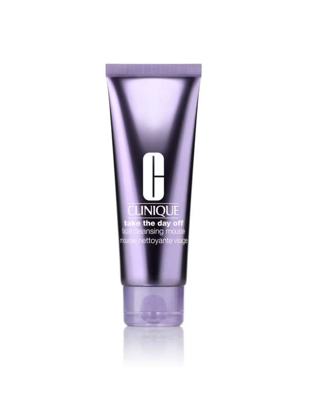 CLINIQUE Take the Day Off Cleansing Mousse Spumă de curățare pentru față